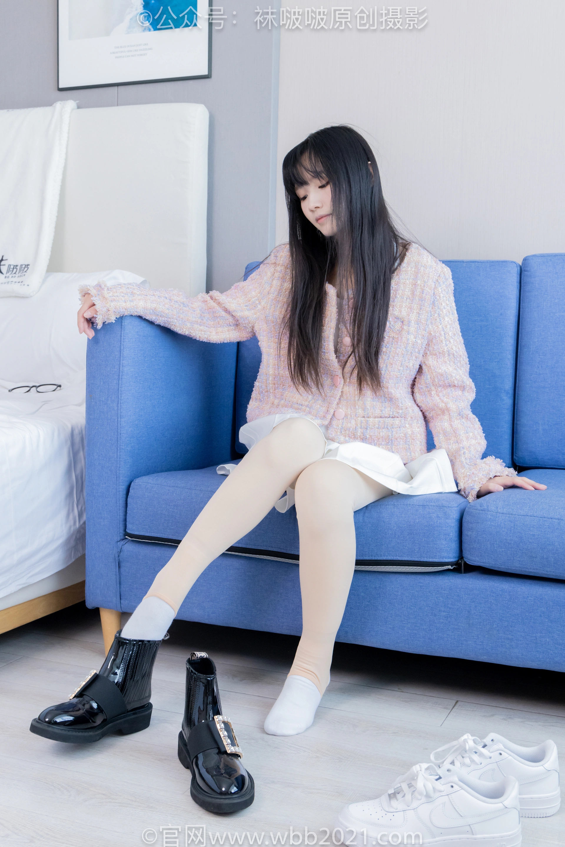 [BoBoSocks袜啵啵] NO.438 甜甜圈-皮鞋、板鞋、白棉袜、黑色踩脚袜、肉色踩脚袜（花絮版） 1